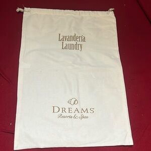 New 💯% Cotton Lavandería Laundry Dreams Resorts & Spas Dust Bag Large (White)